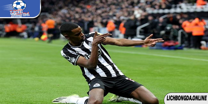 Newcastle hét giá khổng lồ cho Alexander Isak